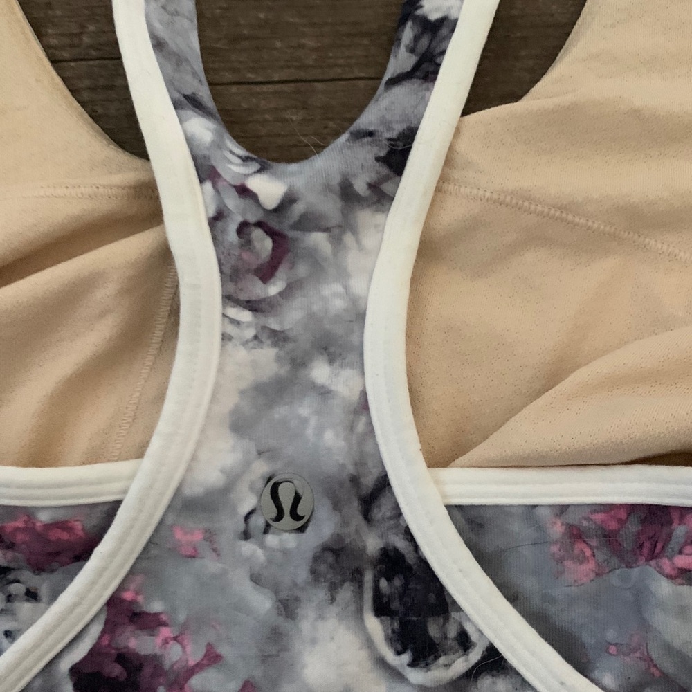 Lululemon Tank - Picture 3 of 4